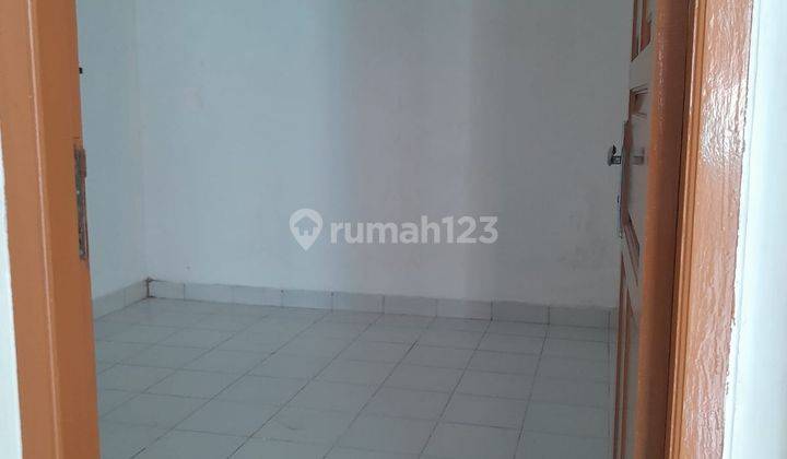 Rumah Sewa Taman Palem Uk 6x16, 2lantai, KT 4, Cengkareng 4