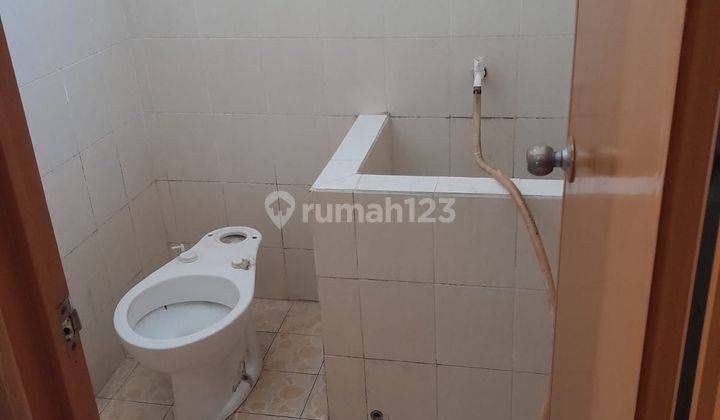 Rumah Sewa Taman Palem Uk 6x16, 2lantai, KT 4, Cengkareng 9