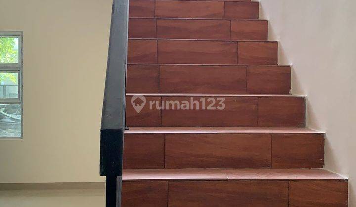 Dijual Rumah Baru di Banjar Wijaya LT 120m2, 2 lantai 2