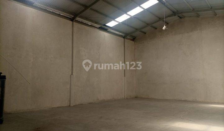 Disewa Gudang di Kemuning Jakarta Barat Uk 10x20, Office 2lt  2