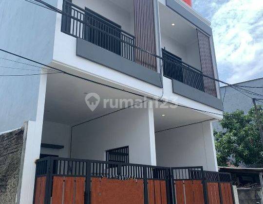 Dijual Rumah Baru, Siap Huni di Poris Cipondoh, 2 lantai full 1