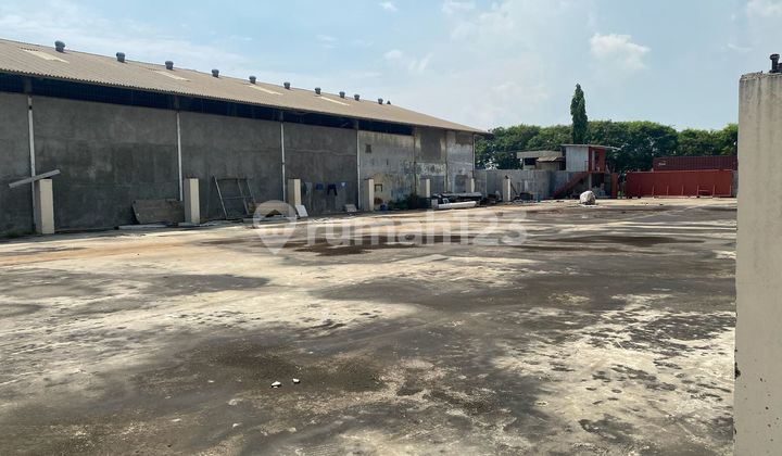 Lahan disewakan di Kapuk Kamal Raya Luas 2376m2 Lokasi Strategis Lahan disewakan di Kapuk Kamal Raya Luas 2376m2 Lokasi Strategis