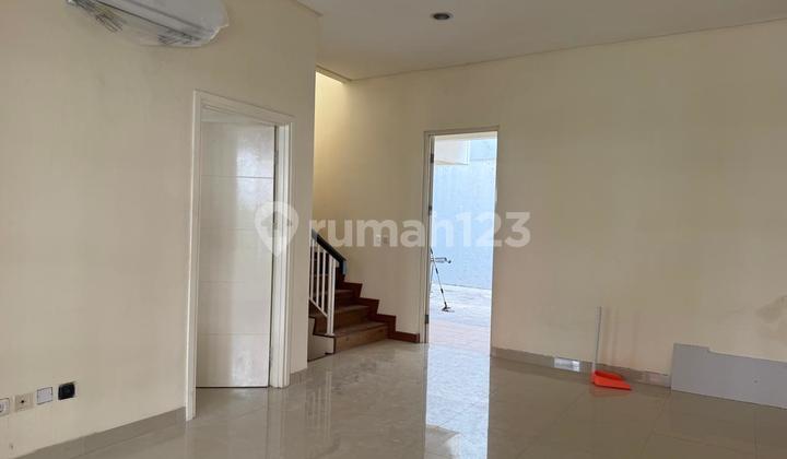 Cheap House for Sale in Green Lake Size 8X18, Neat and Ready to Live In, New AC