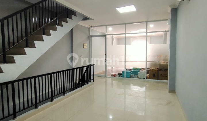 Ruko Green Lake, Sentra Niaga Lantai 2, Ada Ac, Sekat Kantor