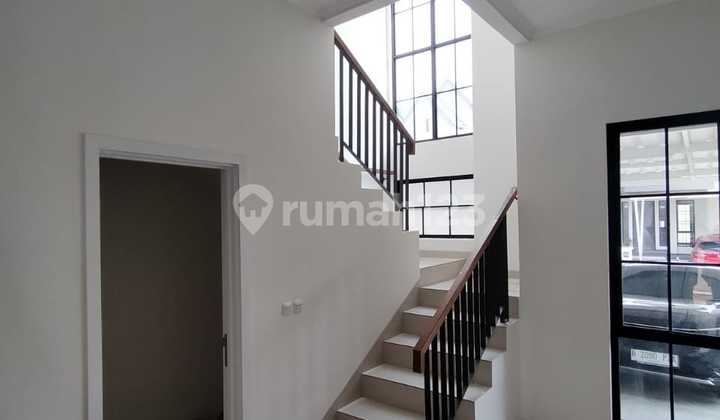 Rumah Siap Huni di Suvarna Sutera Cluster Bayu 2 lantai Uk 6x17 2