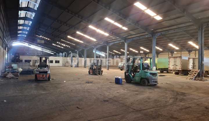 Gudang Sewa di Karawaci Tangerang Luas 1700M2 Cont Masuk Gudang Sewa di Karawaci Tangerang Luas 1700M2 Cont Masuk