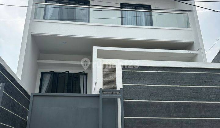 Rumah Di Bojong Indah, Full Renov 3,5 Lantai Uk 7,5x16 Siap Huni 2