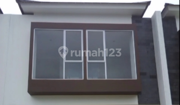 Rumah Sewa di Graha Raya Tangerang 2 LT Siap Huni KT 3+1 Selatan Rumah Sewa di Graha Raya Tangerang 2 LT Siap Huni KT 3+1 Selatan