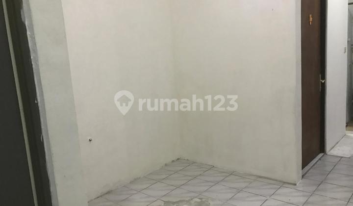 Affordable House in Poris Tangerang Size 6x15 SHM Ready to Occupy 2