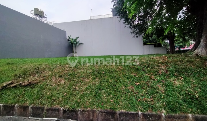 Kavling Hoek di Kintamani Bukit Gading Villa Kelapa Gading 840M2
