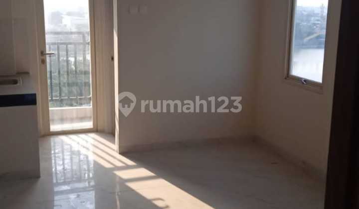 Jual Cepat Apart Green Lake View Depok Studio 23M2 Brand New Jual Cepat Apart Green Lake View Depok Studio 23M2 Brand New