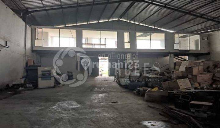 Disewakan Gudang Siap Pakai Harga Nego Di Dayeuhkolot Bandung. Hub Martin 08122454758 BU 5