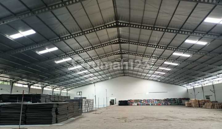 Container Access Warehouse Negotiable Price In Cibaligo Leuwi Gajah