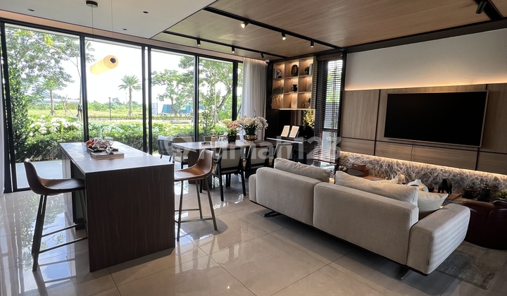 Rumah Mewah Blackstar 7.2X16 2