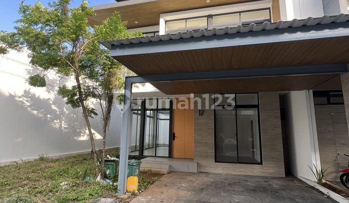 Brava Himalaya Rumah Mewah Corner