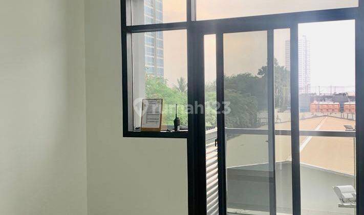 TURUN HARGA VERTU APARTEMEN CIPUTRA WORLD LANTAI 8 KOSONGAN 2