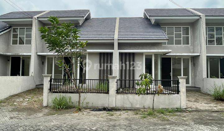 2 Rumah Jejer Golden Berry Regency Menganti  1