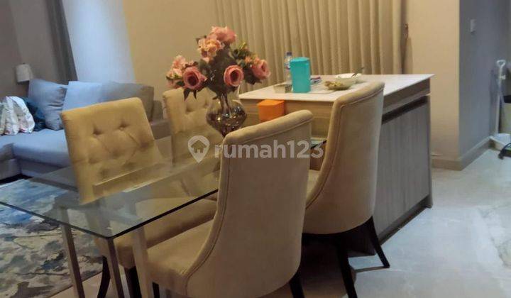 The Peak Tunjungan Plaza 2 BR Lantai 19 Full Furnish 1