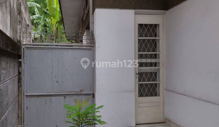 Rumah Kolonial Di Tengah Kota Surabaya Strategis Utk Usaha 2