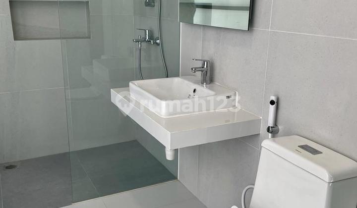 Rumah Dian Istana Park Avenue Baru Gress Semi Furnish Lux 2