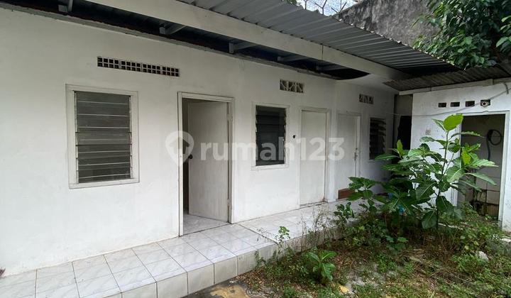 Central City Colonial House on Jl Sumatra Suitable for Business 2