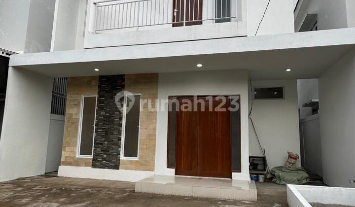 Rumah Eksklusif di Jl. Aloevera Pontianak Tenggara