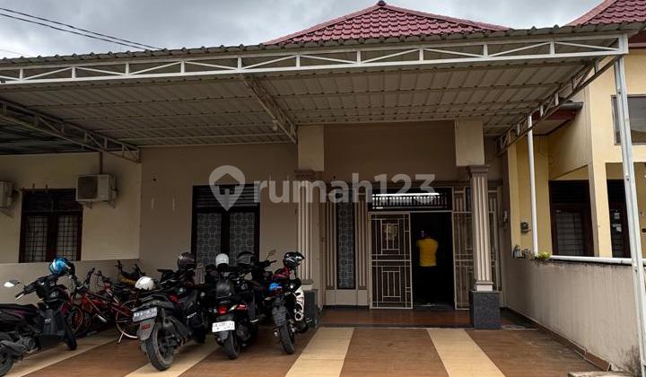 Rumah di Jl Karya Baru Komplek Pondok Pelangi Pontianak Rumah di Jl Karya Baru Komplek Pondok Pelangi Pontianak