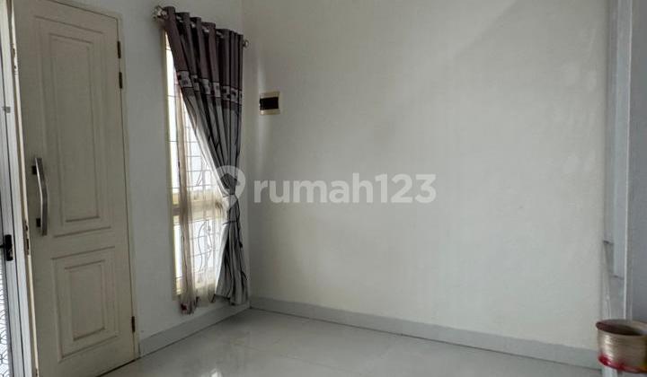 Rumah siap huni 2 Lantai di Jl Karya Baru Pontianak 2