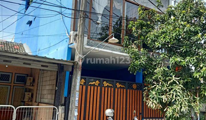 Dijual Rumah 2 Lantai Siap Huni di Taman Harapan Baru, Bekasi 1