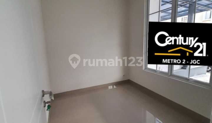 Nice House Ready to Occupancy in Cluster at Jakarta Garden City, Cakung, East Jakarta 2