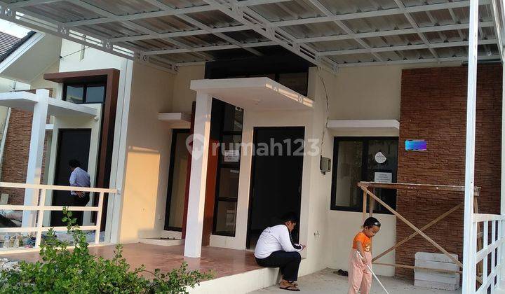 Dijual Rumah Full Renov di Cluster Ebony Green Ara Harapan Indah Bekasi  1