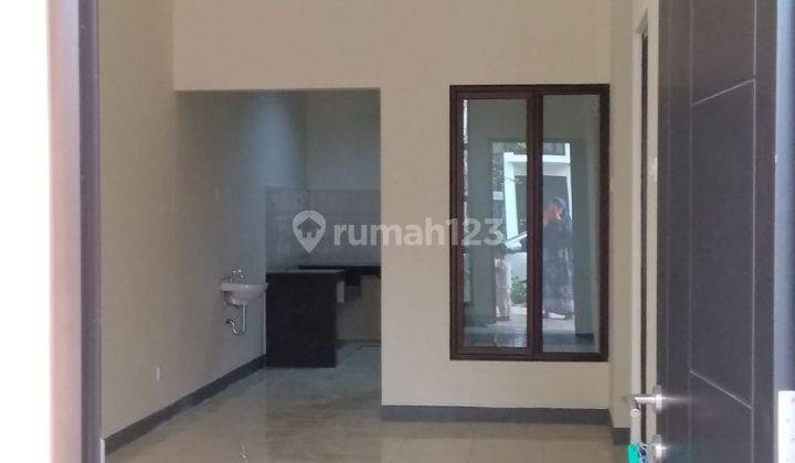 Dijual Rumah Full Renov di Cluster Ebony Green Ara Harapan Indah Bekasi  2