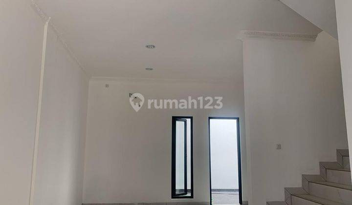 Rumah 2 Lantai Brand New Jual Cepat Paradise 1 Jakarta Utara 1