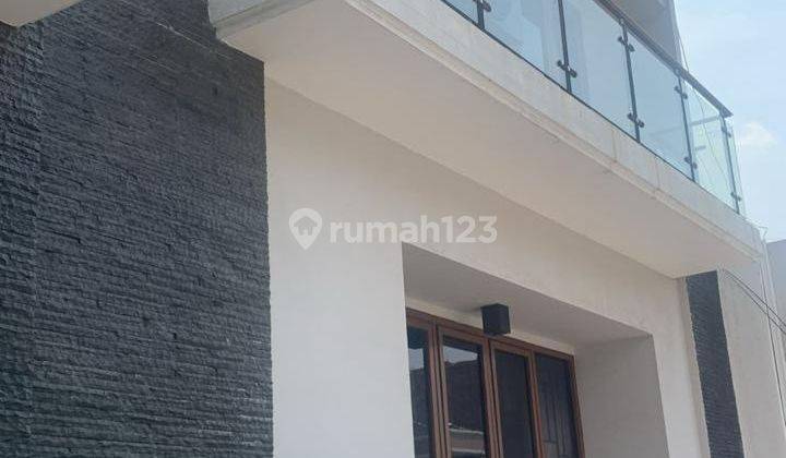 Rumah Megah 3.5 Lantai Dijual Cepat Sunter Agung Jakarta Utara 1