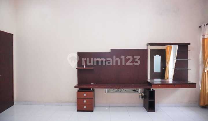 3-Storey House in a Safe Neighborhood, Fully Furnished, in Sunter Agung Barat, North Jakarta 2