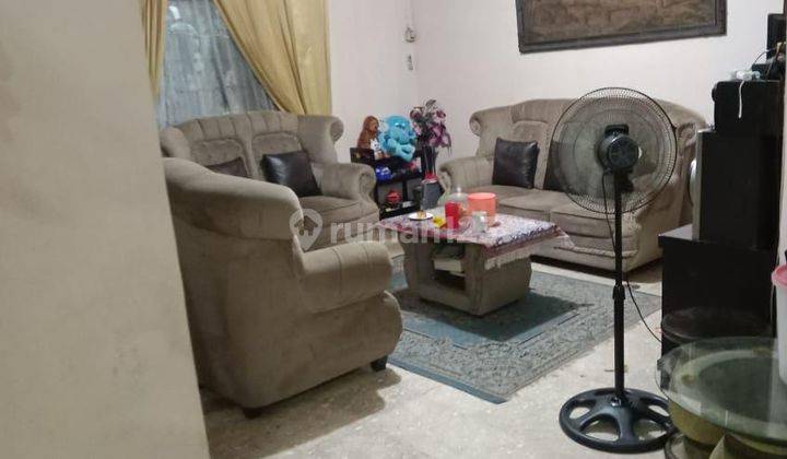 Dijual Rumah Luas Strategis di Duren Jaya Bekasi Timur 2