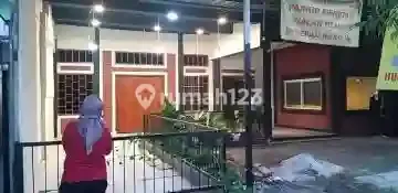 Ruko Mainroad Cocok untuk Usaha Kuliner Dekat Gerbang Tol Buah Batu Ruko Mainroad Cocok untuk Usaha Kuliner Dekat Gerbang Tol Buah Batu