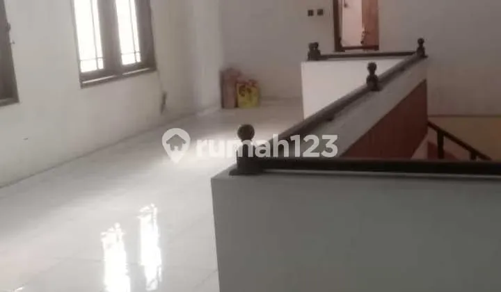 For Sale! Rumah Mainroad Super Ramai di Taman Kopo Indah 1 2