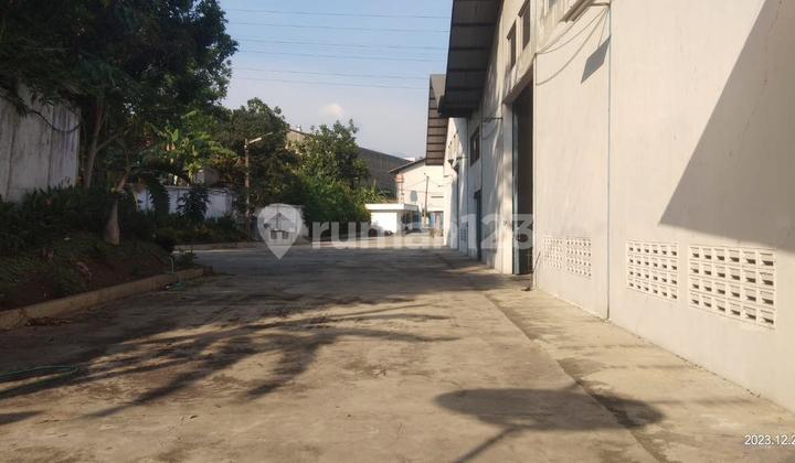 Warehouse for Distribution/Office in Strategic Location at Cimareme