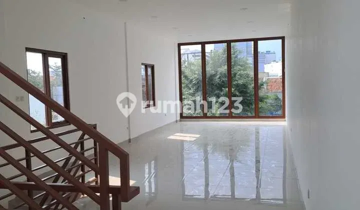 7 New and Nice Shops in a Busy Area, Ready to Become a Money-Making Field in Pungkur. 7 New and Nice Shops in a Busy Area, Ready to Become a Money-Making Field in Pungkur.