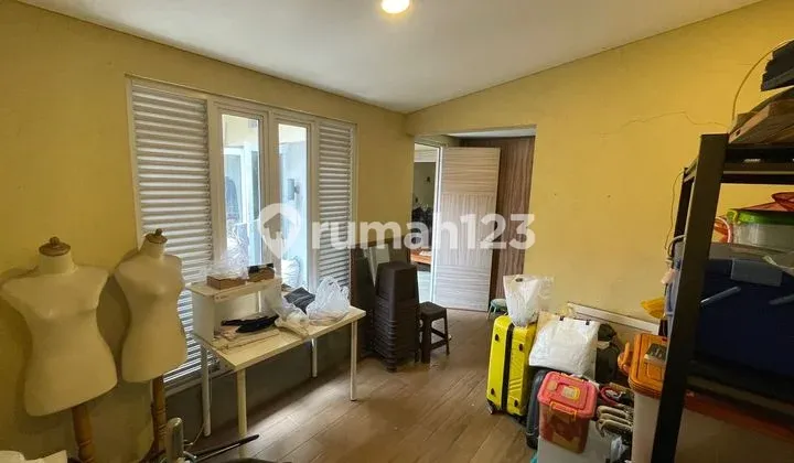 Ruko Bagus dan Bersih, Lokasi Ramai Tengah Kota di Otista Ruko Bagus dan Bersih, Lokasi Ramai Tengah Kota di Otista