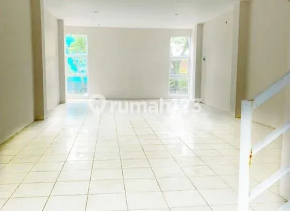 Ruko Ideal Utk Usaha Lokasi Strategis Mudah di Akses di Buah Batu