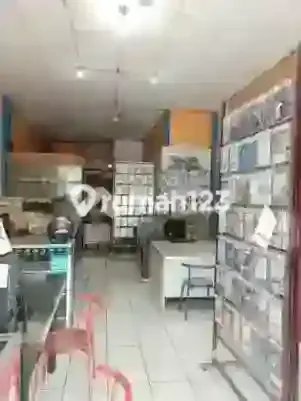 4-Storey Shop House Located in the Heart of the Bustling Area Suitable for Business in Kosambi 2