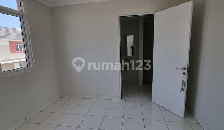 2 Rumah Lokasi Strategis & Fasilitas Lengkap di Cluster Dayana 2