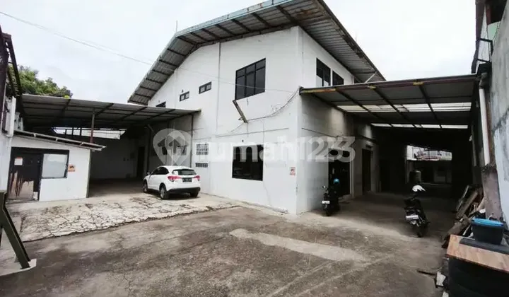 Disewakan Gudang Bagus Strategis Dekat Tol Kopo di Cibolerang Disewakan Gudang Bagus Strategis Dekat Tol Kopo di Cibolerang