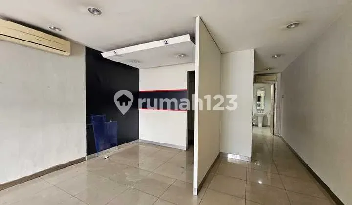 Sure Profit! For Rent: Shop House in Premium Pasir Kaliki Area 2