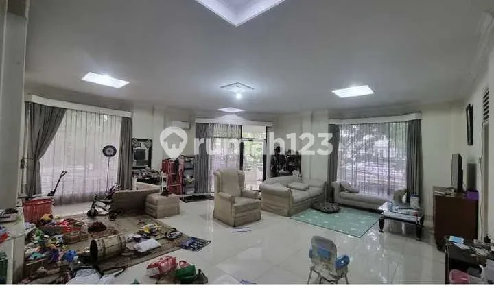 Auto Cuan! Ruko Mewah Lokasi Super Ramai di Moch Toha Auto Cuan! Ruko Mewah Lokasi Super Ramai di Moch Toha