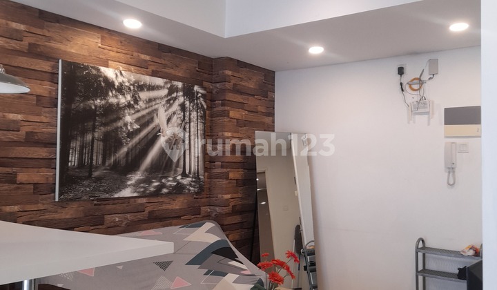 Apartemen 2 Kamar Tidur Tower Manhattan Furnished 2