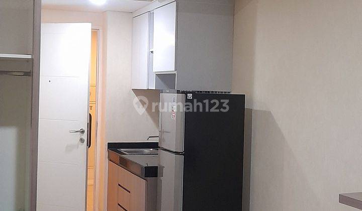 Apartemen Metropark studio Semi Furnished Bagus 2