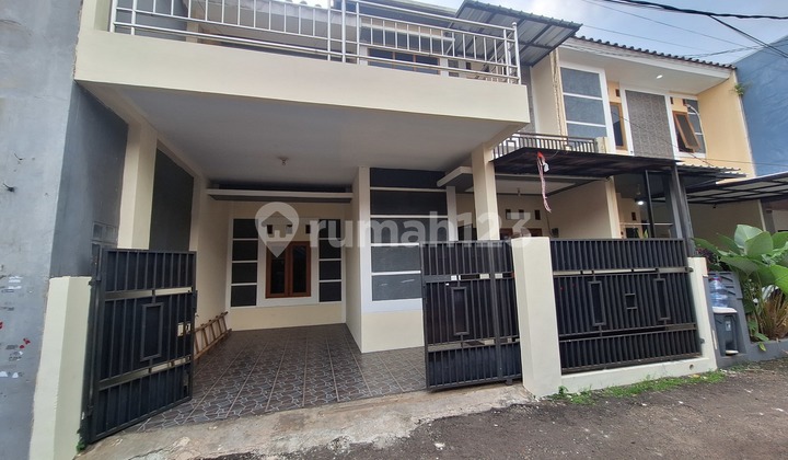 Ready-to-Occupy House in Jagakarsa, South Jakarta, Affordable Price, Close to Cilandak KKO Business Center, Brigif Toll Gate, 10 Minutes to Lenteng Agung Station, Flood-Free, High Investment Value